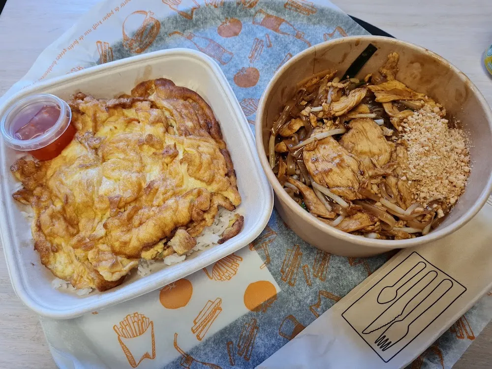 Omelette Thaï Et Padthaï Poulet